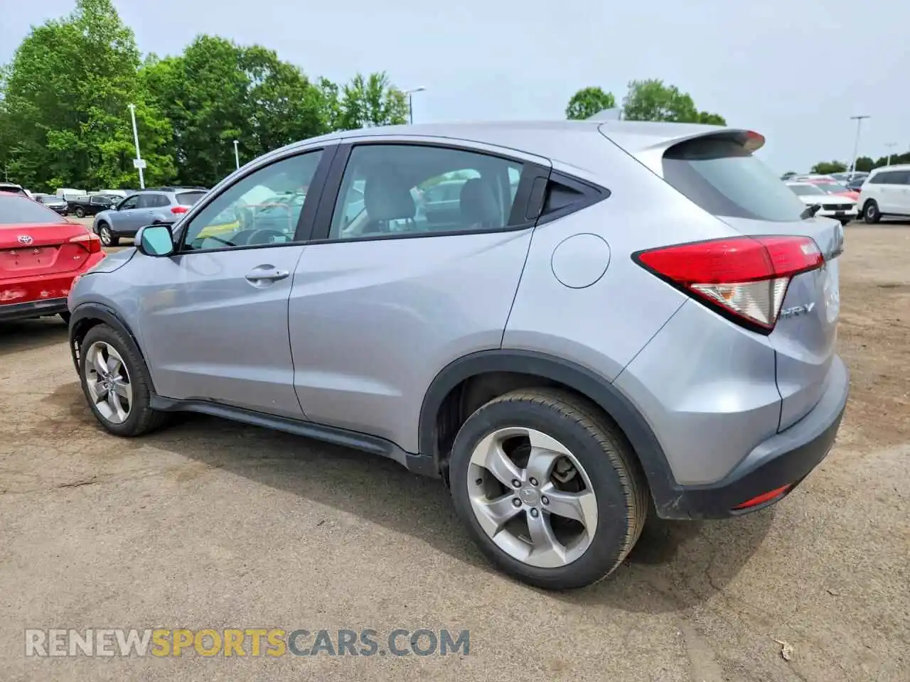 2 Photograph of a damaged car 3CZRU6H33MM708950 HONDA HR-V 2021