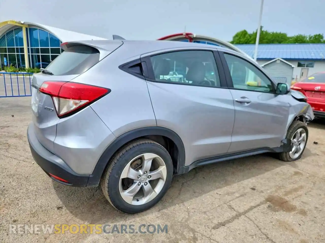 3 Photograph of a damaged car 3CZRU6H33MM708950 HONDA HR-V 2021