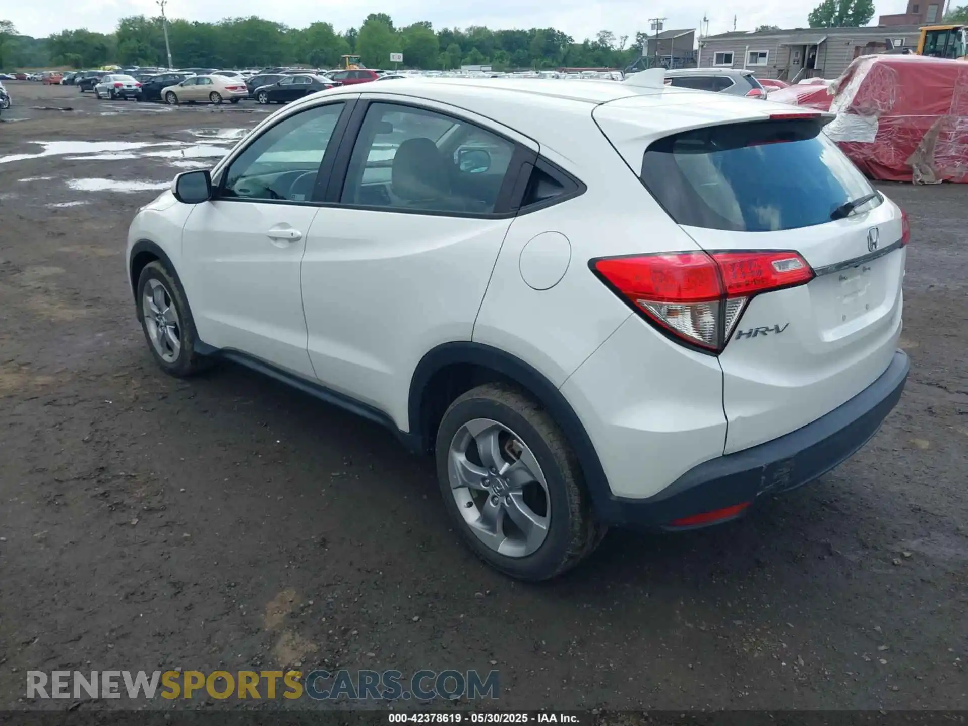 3 fotografías del automóvil dañado 3CZRU6H33MM713890 HONDA HR-V 2021