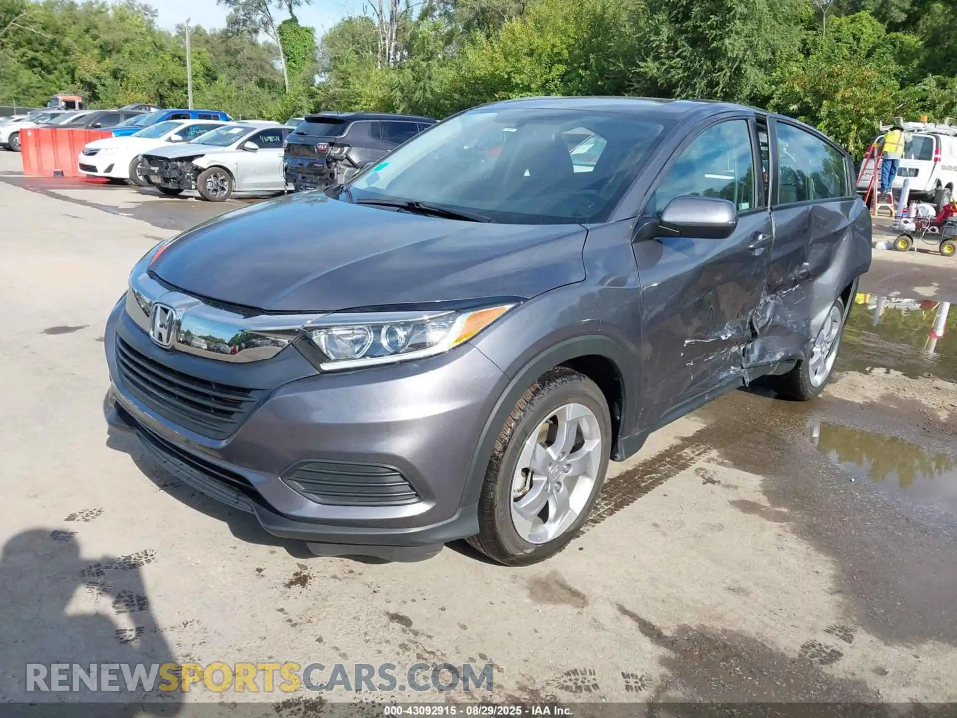 2 Photograph of a damaged car 3CZRU6H33MM716238 HONDA HR-V 2021