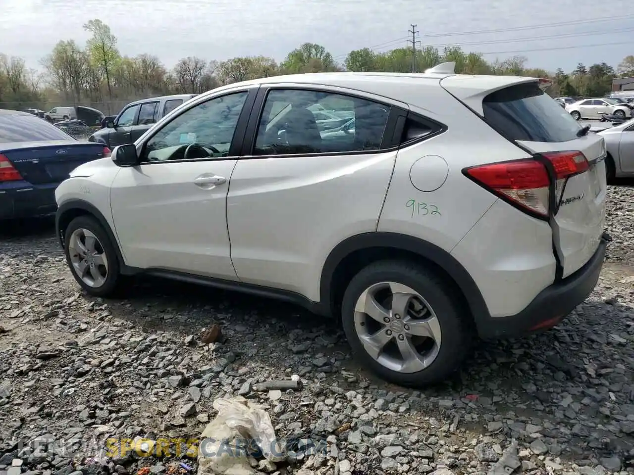2 Photograph of a damaged car 3CZRU6H33MM734447 HONDA HR-V 2021