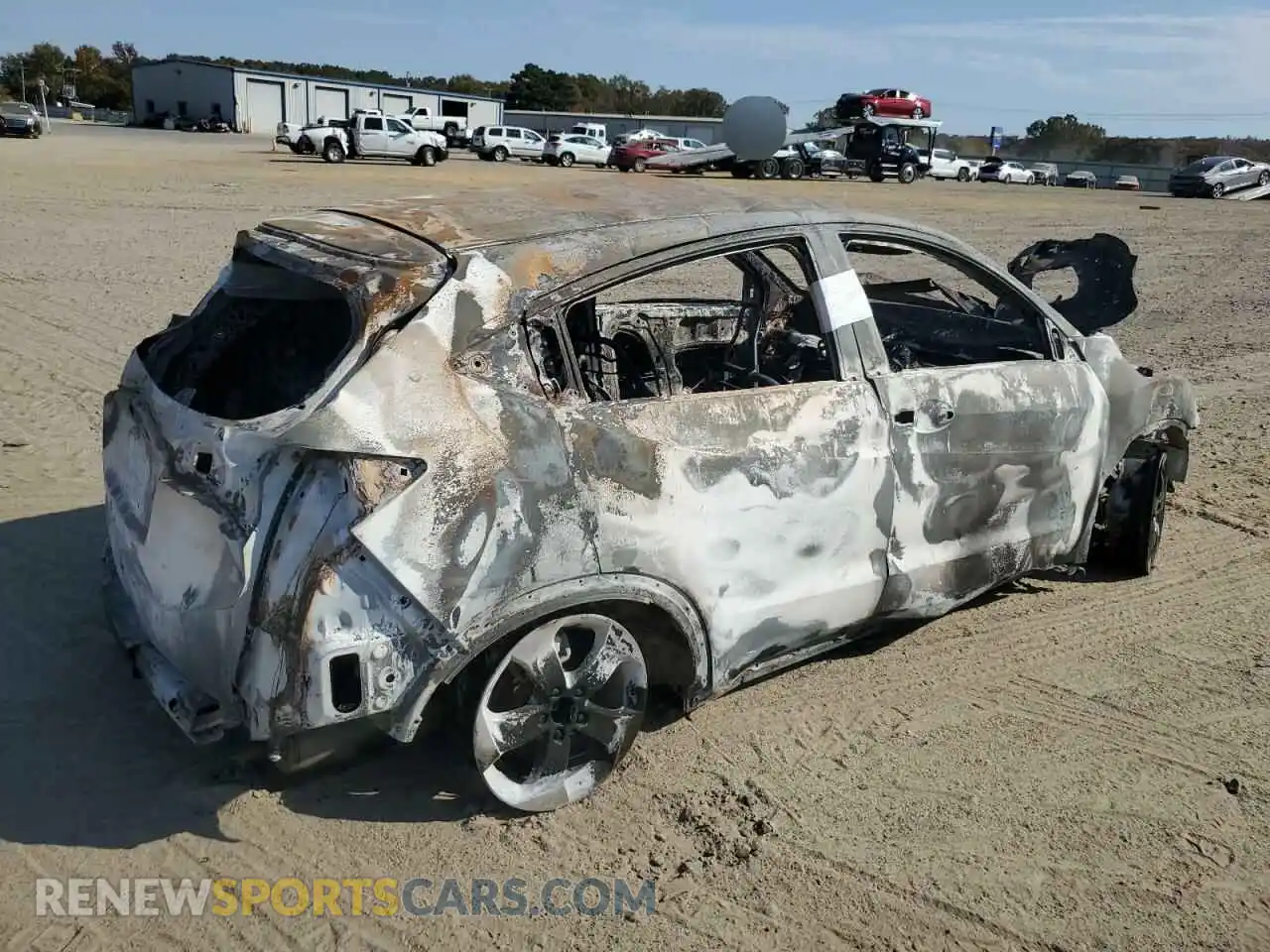 3 Photograph of a damaged car 3CZRU6H35MM730643 HONDA HR-V 2021