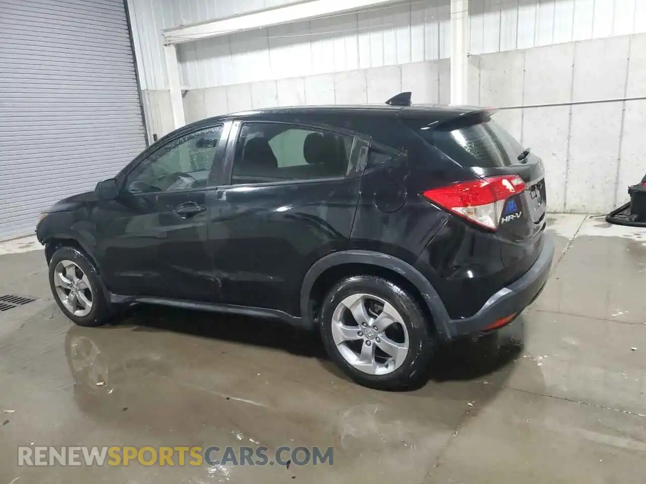 2 Photograph of a damaged car 3CZRU6H36MM736662 HONDA HR-V 2021