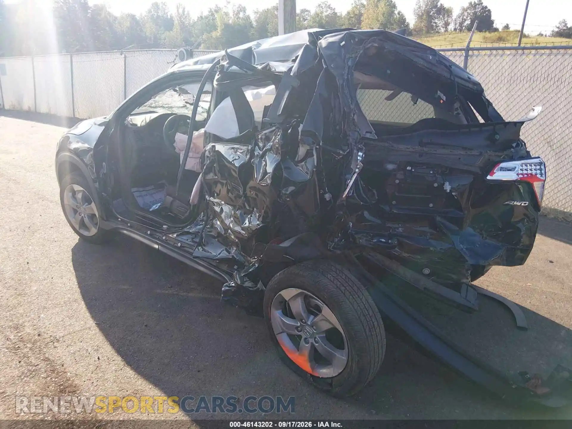 3 Photograph of a damaged car 3CZRU6H37MM707087 HONDA HR-V 2021