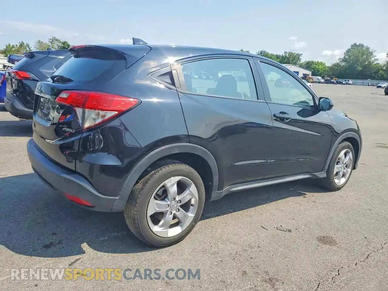 3 fotografías del automóvil dañado 3CZRU6H38MM708216 HONDA HR-V 2021