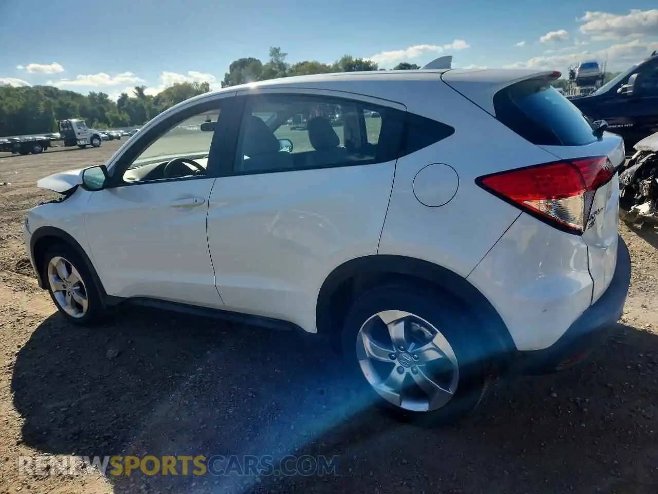 2 Photograph of a damaged car 3CZRU6H38MM713349 HONDA HR-V 2021