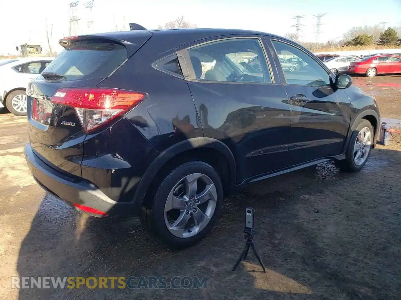 3 Photograph of a damaged car 3CZRU6H39MM722495 HONDA HR-V 2021