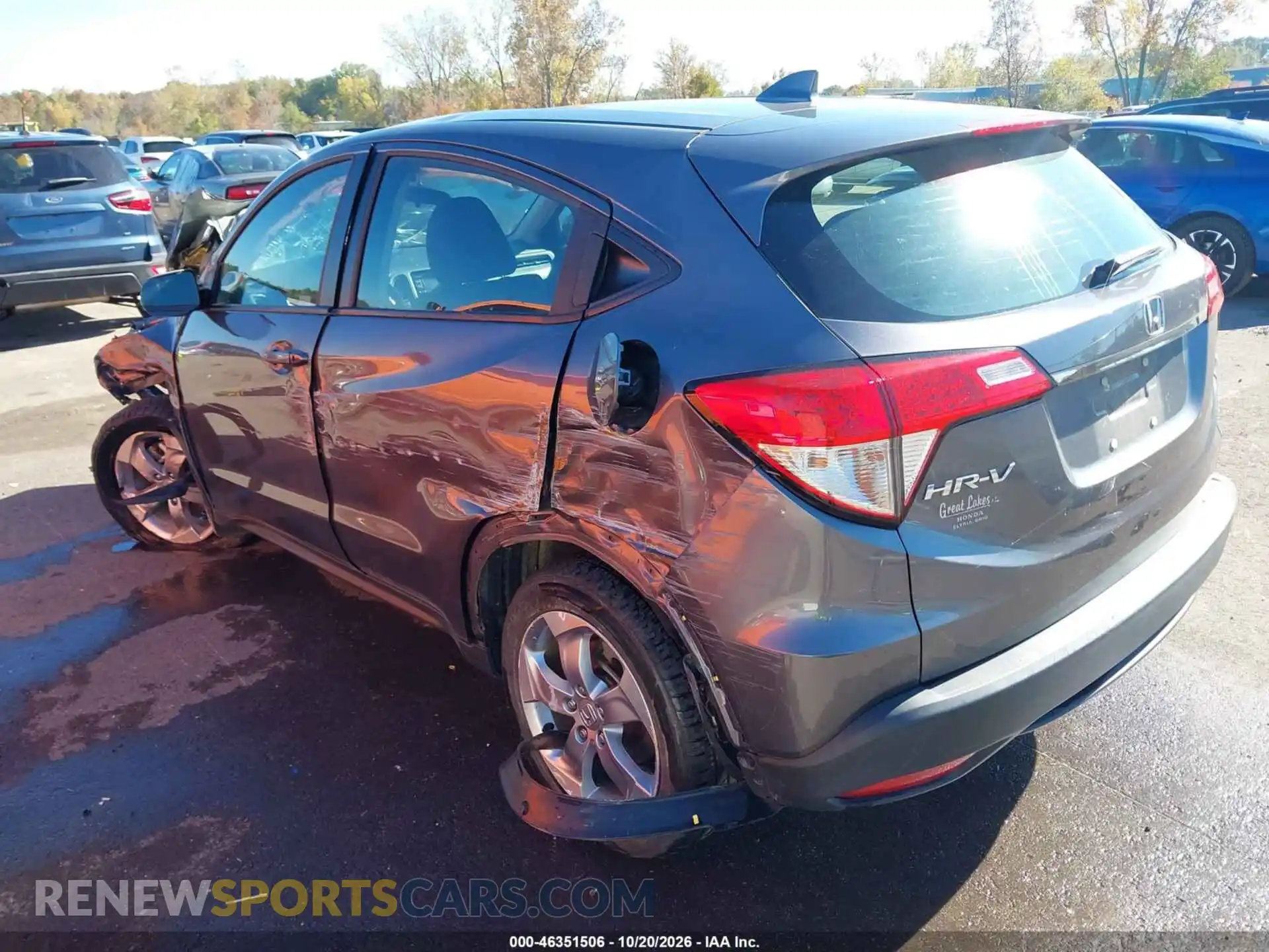 3 Photograph of a damaged car 3CZRU6H39MM732038 HONDA HR-V 2021
