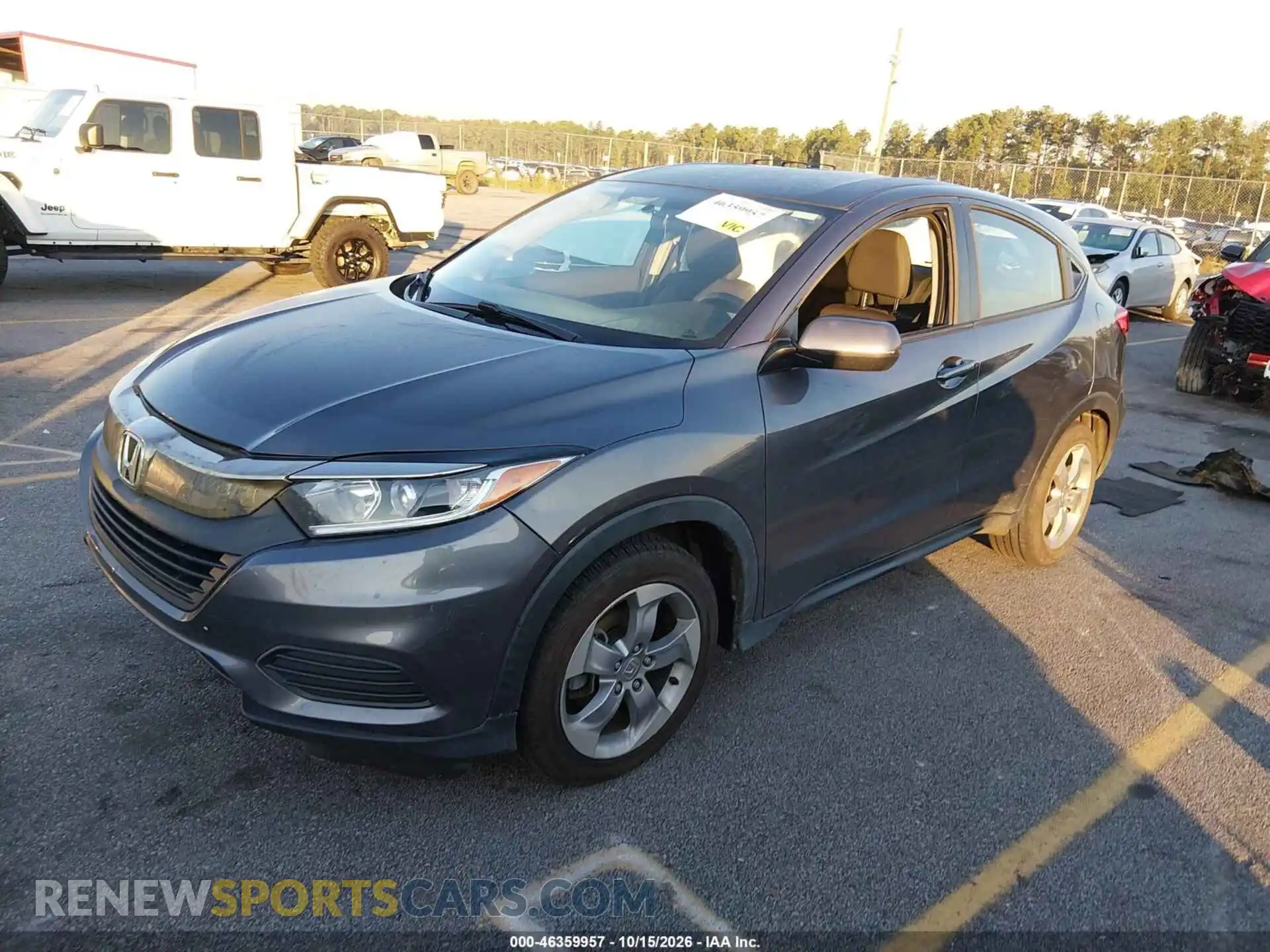 2 fotografías del automóvil dañado 3CZRU6H39MM743508 HONDA HR-V 2021