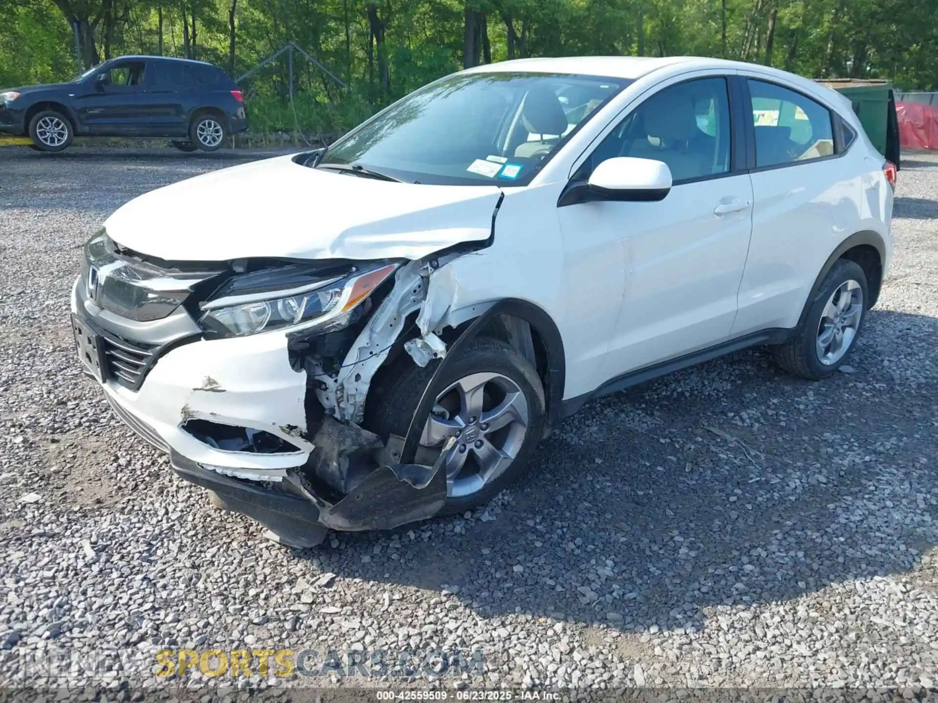 2 Photograph of a damaged car 3CZRU6H3XMM716804 HONDA HR-V 2021
