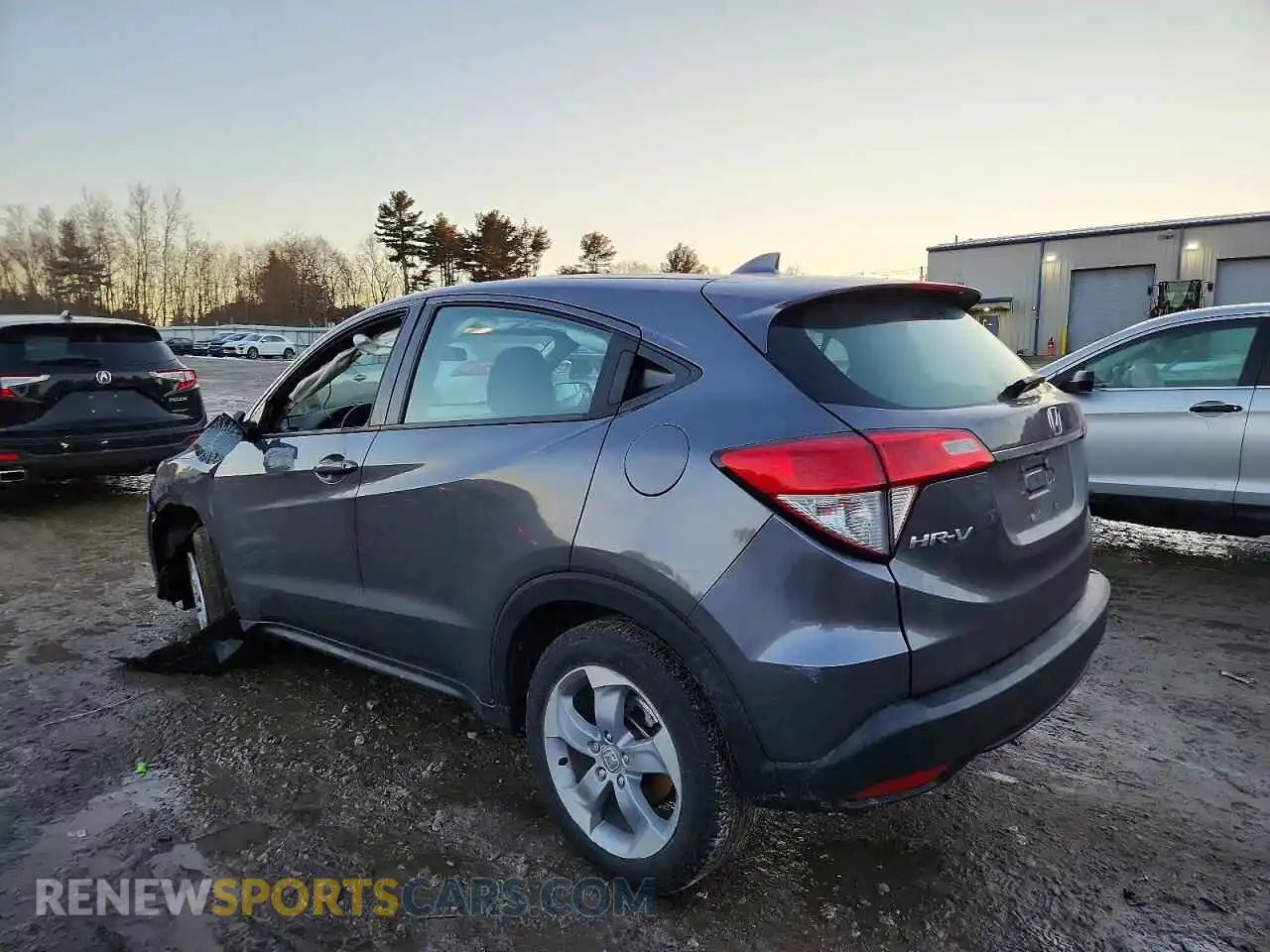 2 Photograph of a damaged car 3CZRU6H3XMM726989 HONDA HR-V 2021