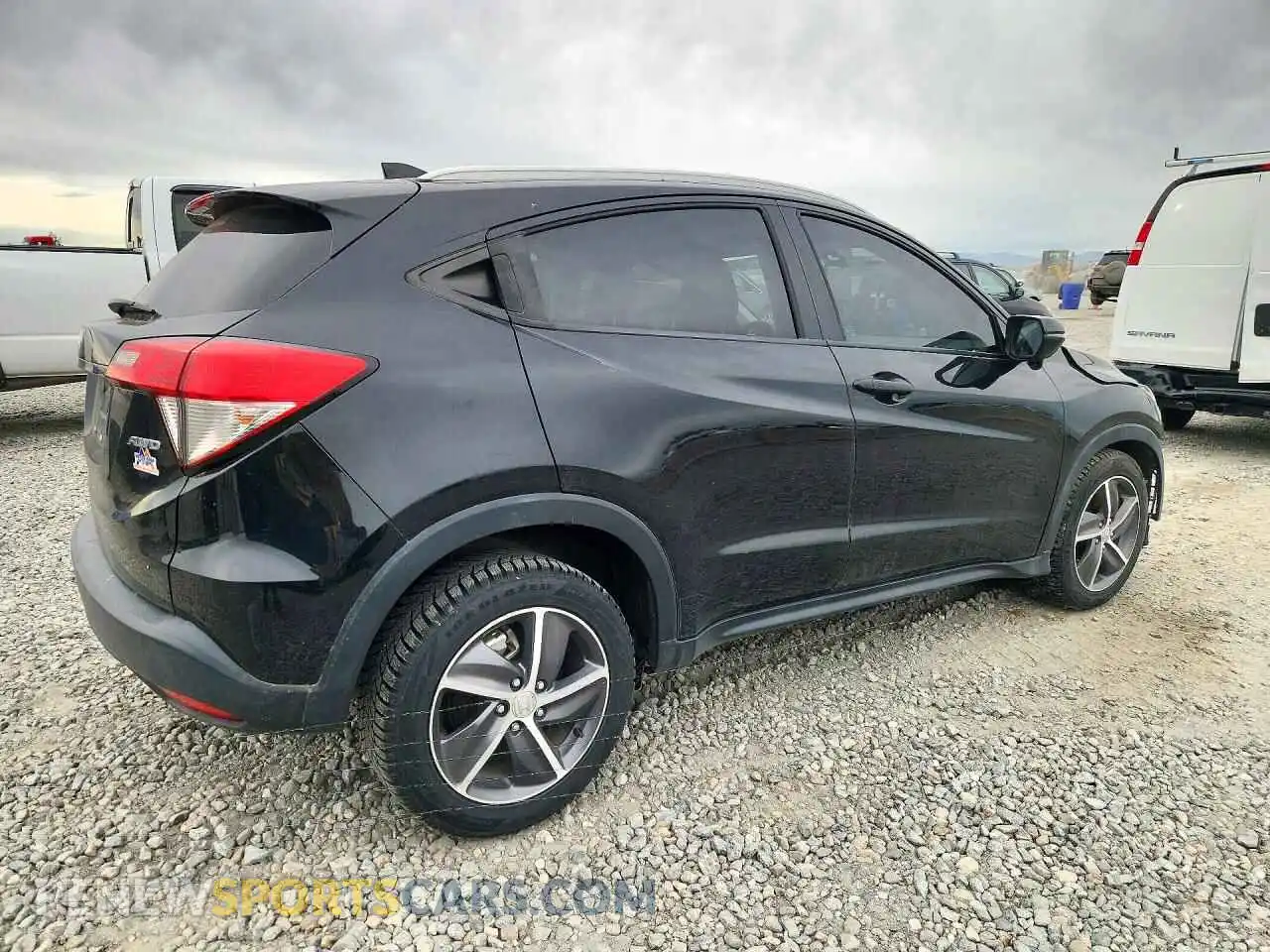 3 fotografías del automóvil dañado 3CZRU6H50MM742944 HONDA HR-V 2021