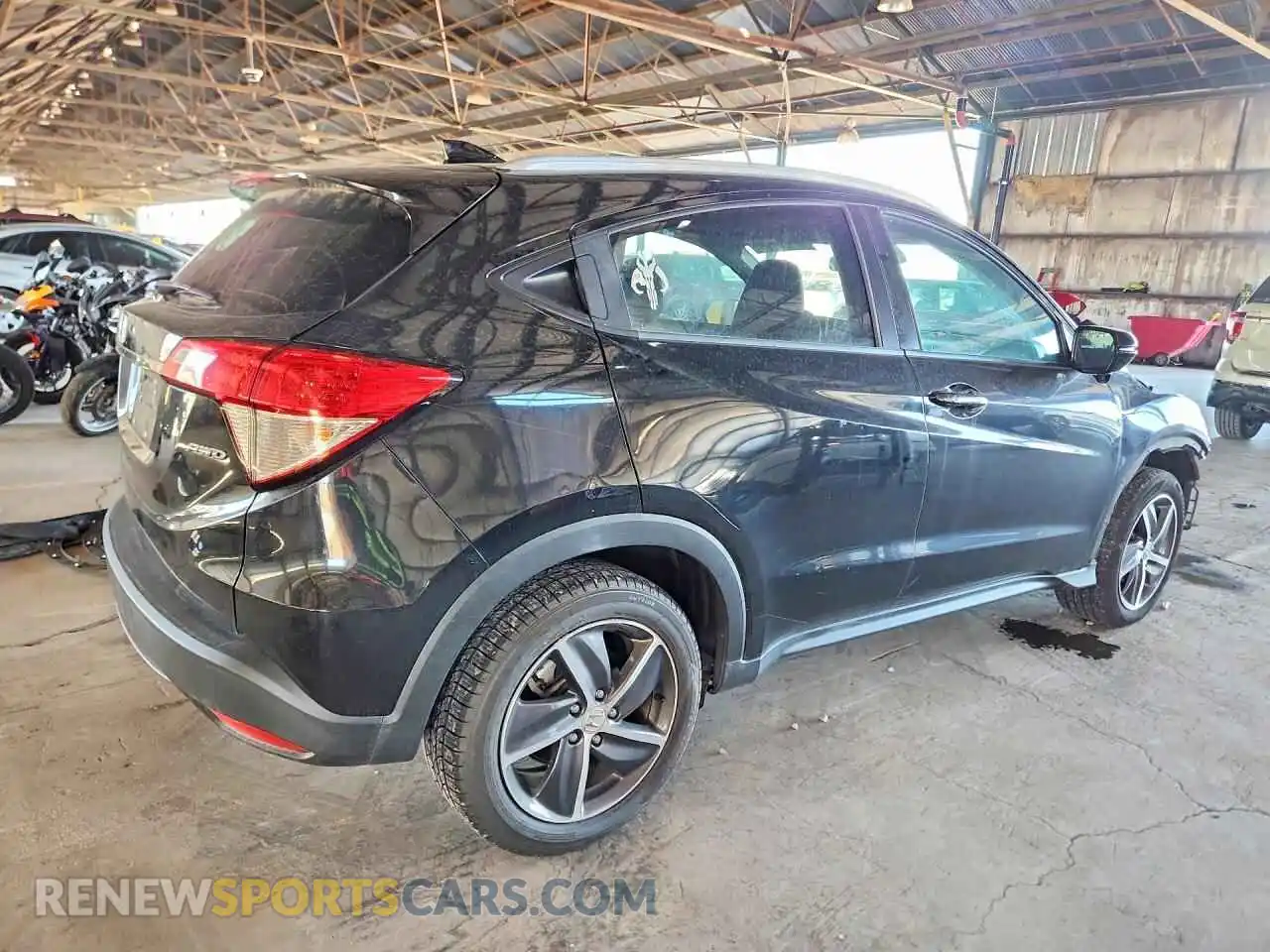 3 Фотография поврежденного автомобиля 3CZRU6H51MM748641 HONDA HR-V 2021