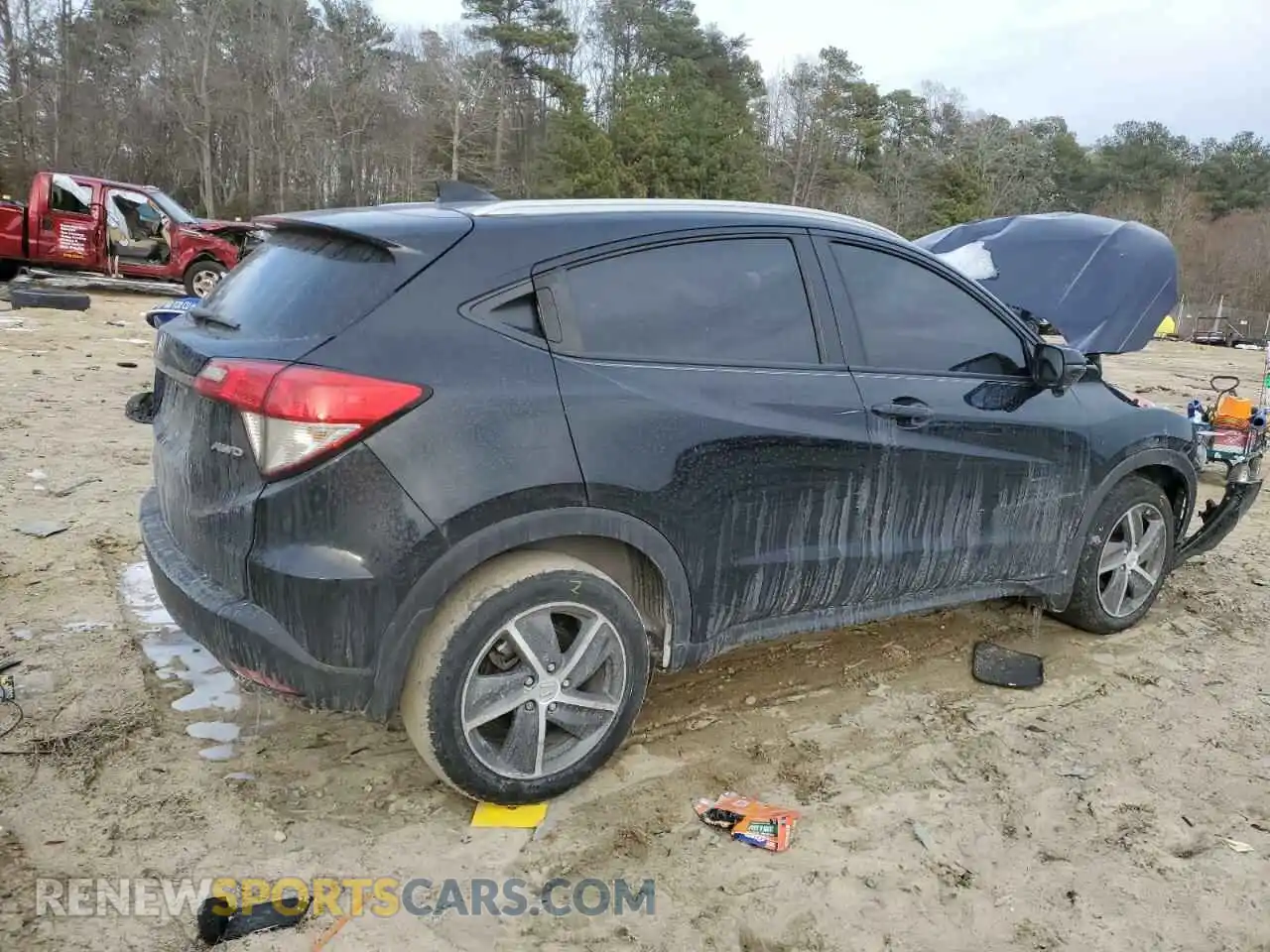 3 Photograph of a damaged car 3CZRU6H52MM726843 HONDA HR-V 2021