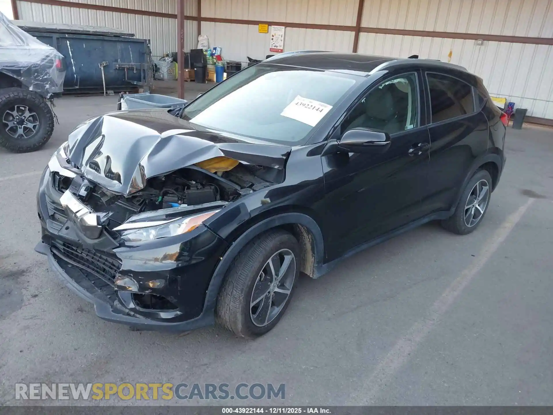 2 Photograph of a damaged car 3CZRU6H53MM751914 HONDA HR-V 2021