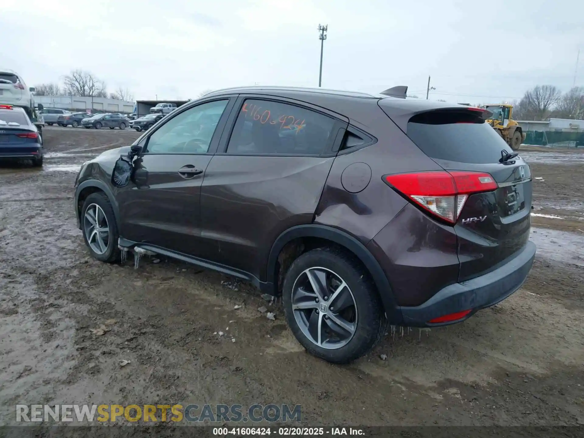 3 Фотография поврежденного автомобиля 3CZRU6H54MM736340 HONDA HR-V 2021