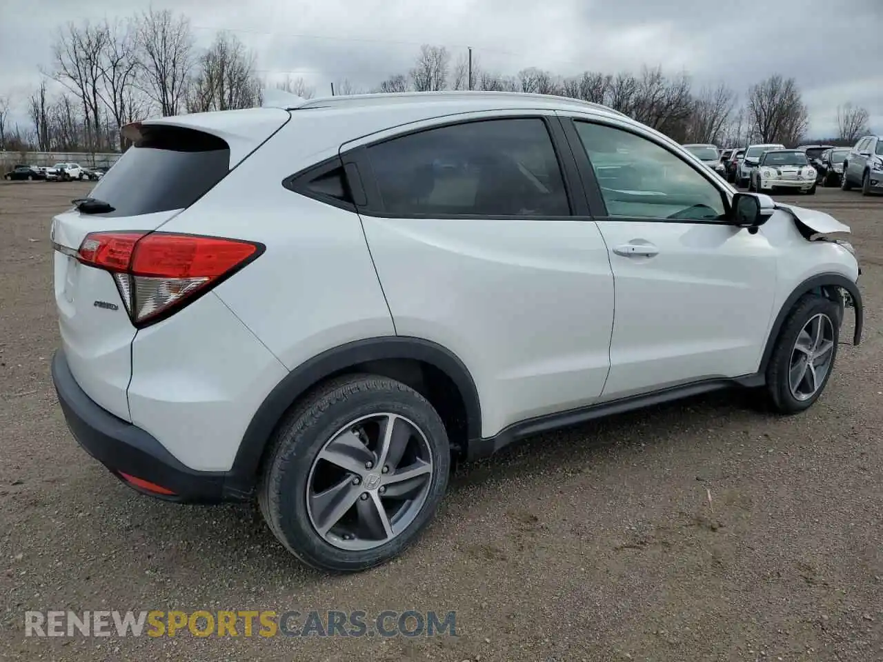 3 Photograph of a damaged car 3CZRU6H57MM727826 HONDA HR-V 2021