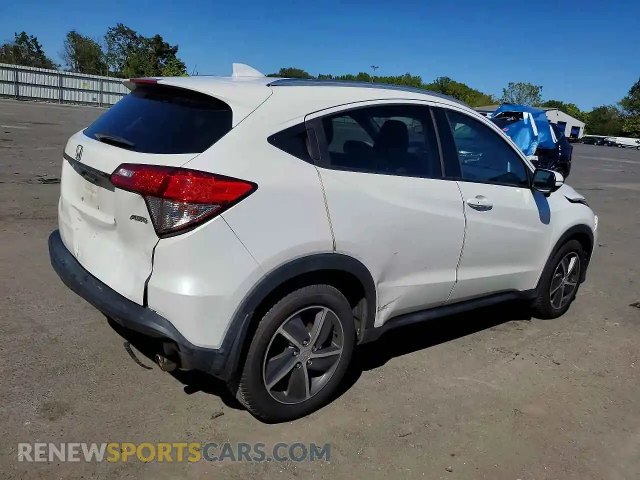 3 Фотография поврежденного автомобиля 3CZRU6H57MM736168 HONDA HR-V 2021