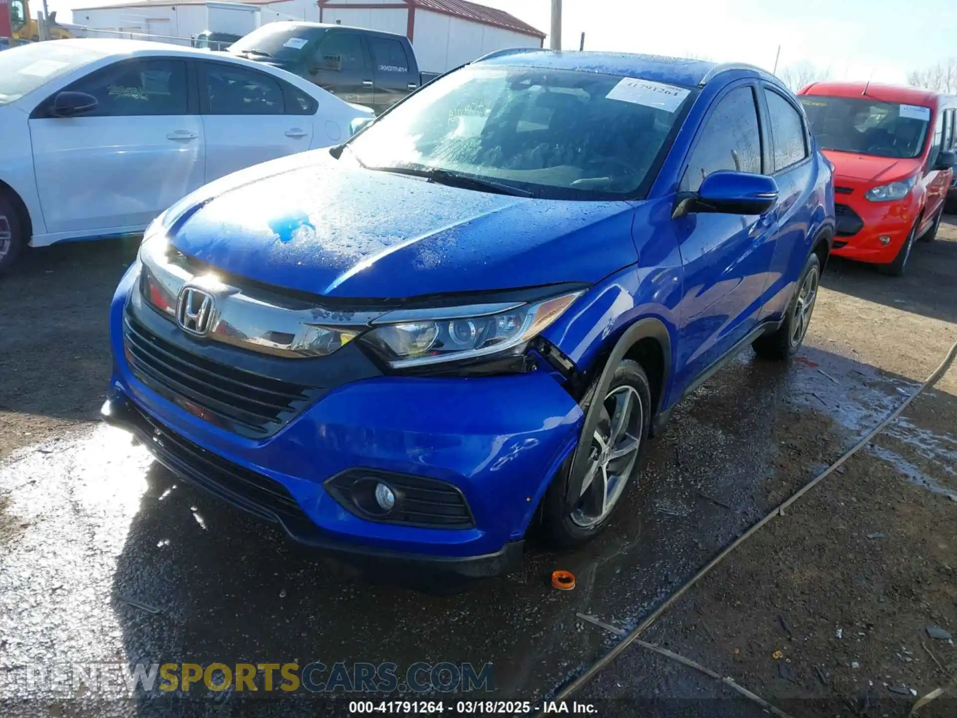 2 fotografías del automóvil dañado 3CZRU6H57MM752225 HONDA HR-V 2021