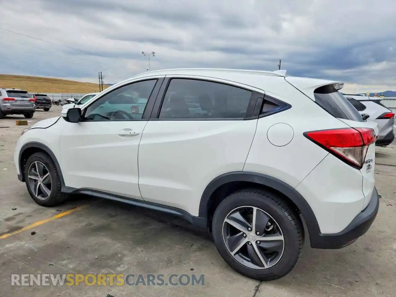 2 Фотография поврежденного автомобиля 3CZRU6H58MM706791 HONDA HR-V 2021