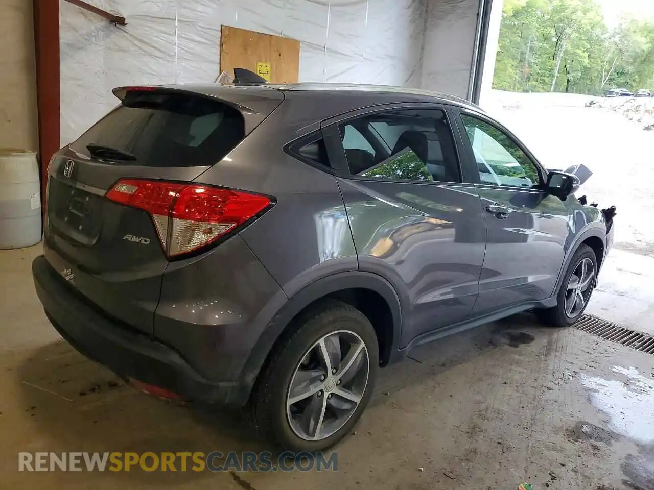 3 Photograph of a damaged car 3CZRU6H58MM737457 HONDA HR-V 2021