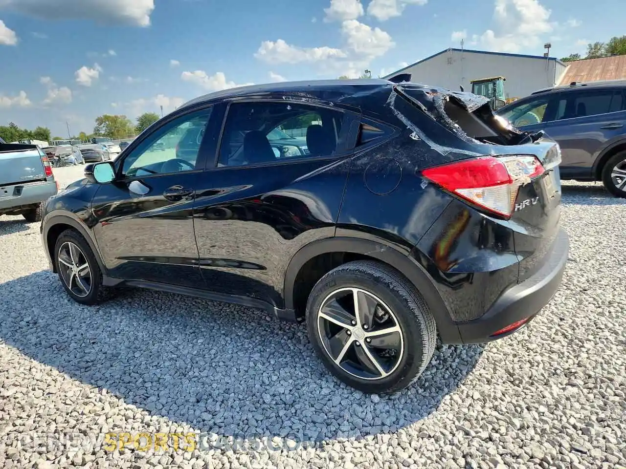 2 fotografías del automóvil dañado 3CZRU6H59MM731165 HONDA HR-V 2021