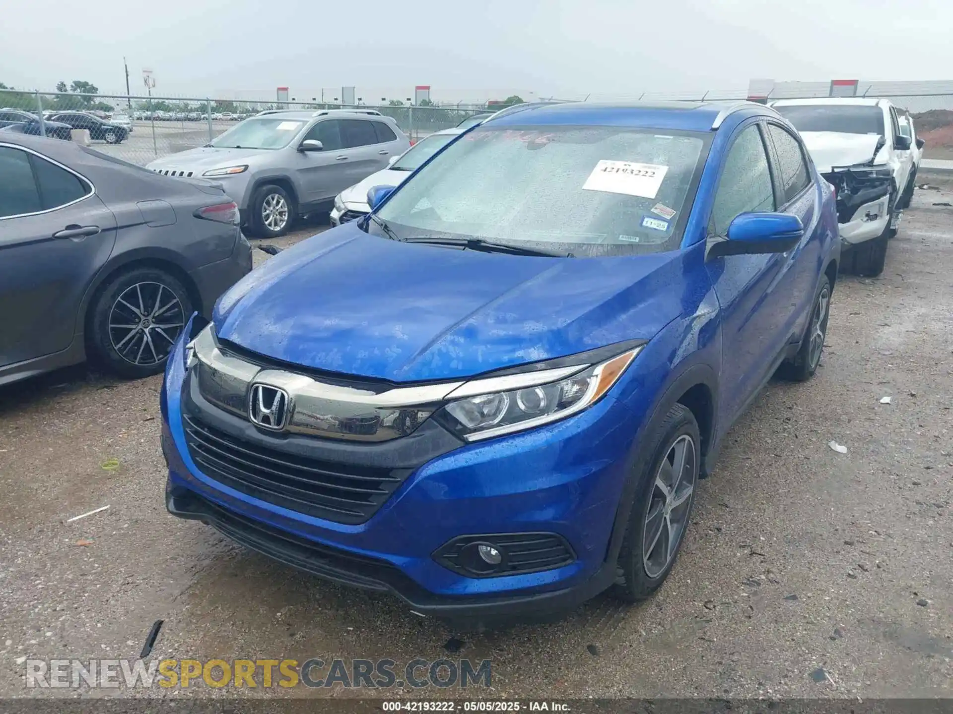 2 Photograph of a damaged car 3CZRU6H59MM745809 HONDA HR-V 2021