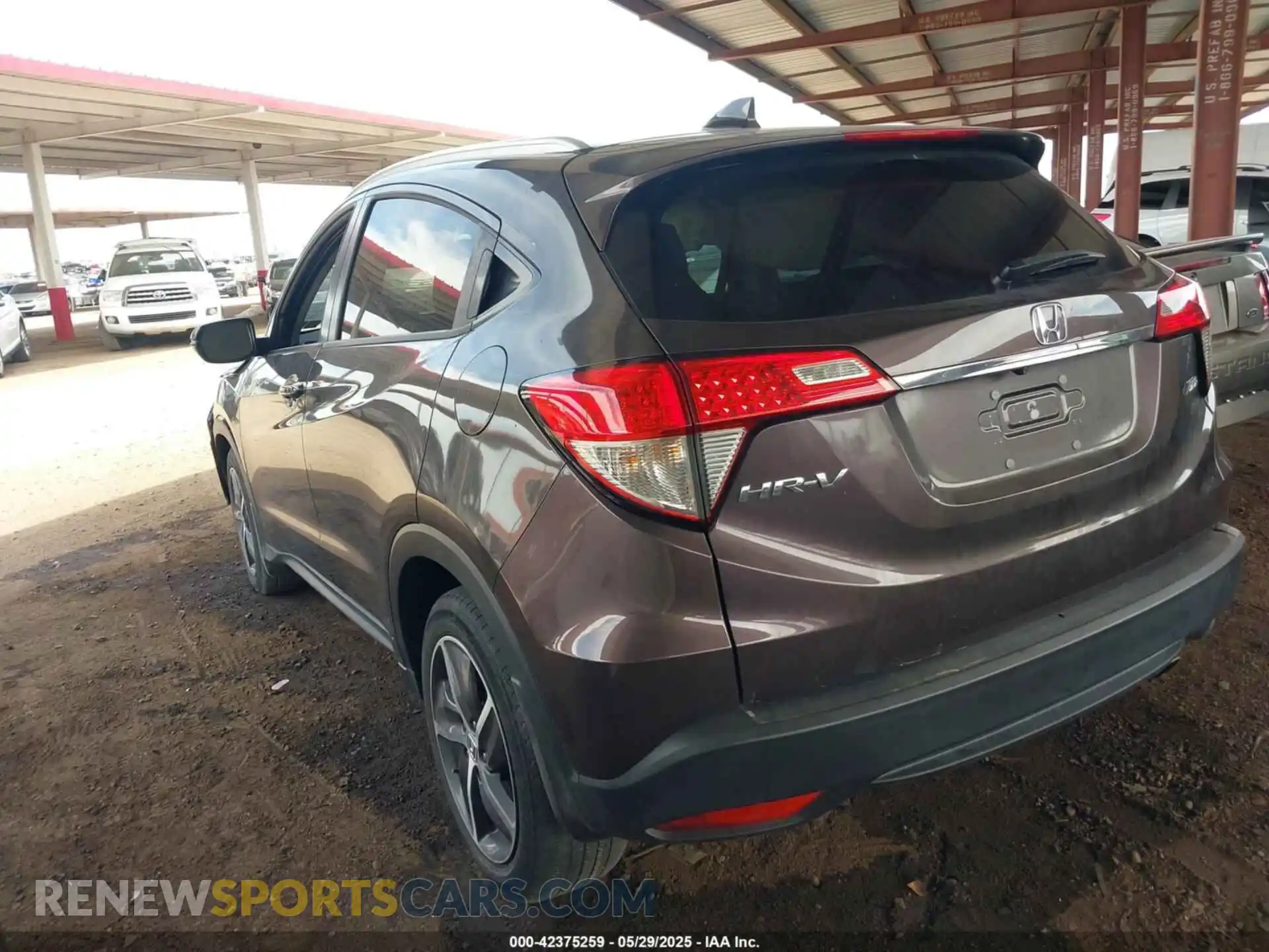 3 Photograph of a damaged car 3CZRU6H59MM749794 HONDA HR-V 2021