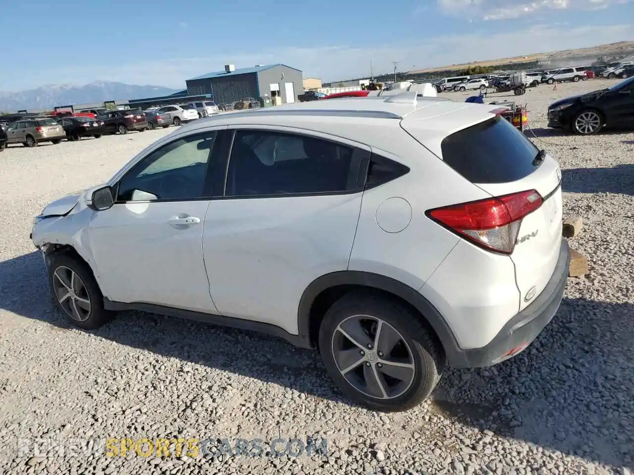 2 Photograph of a damaged car 3CZRU6H59MM754980 HONDA HR-V 2021