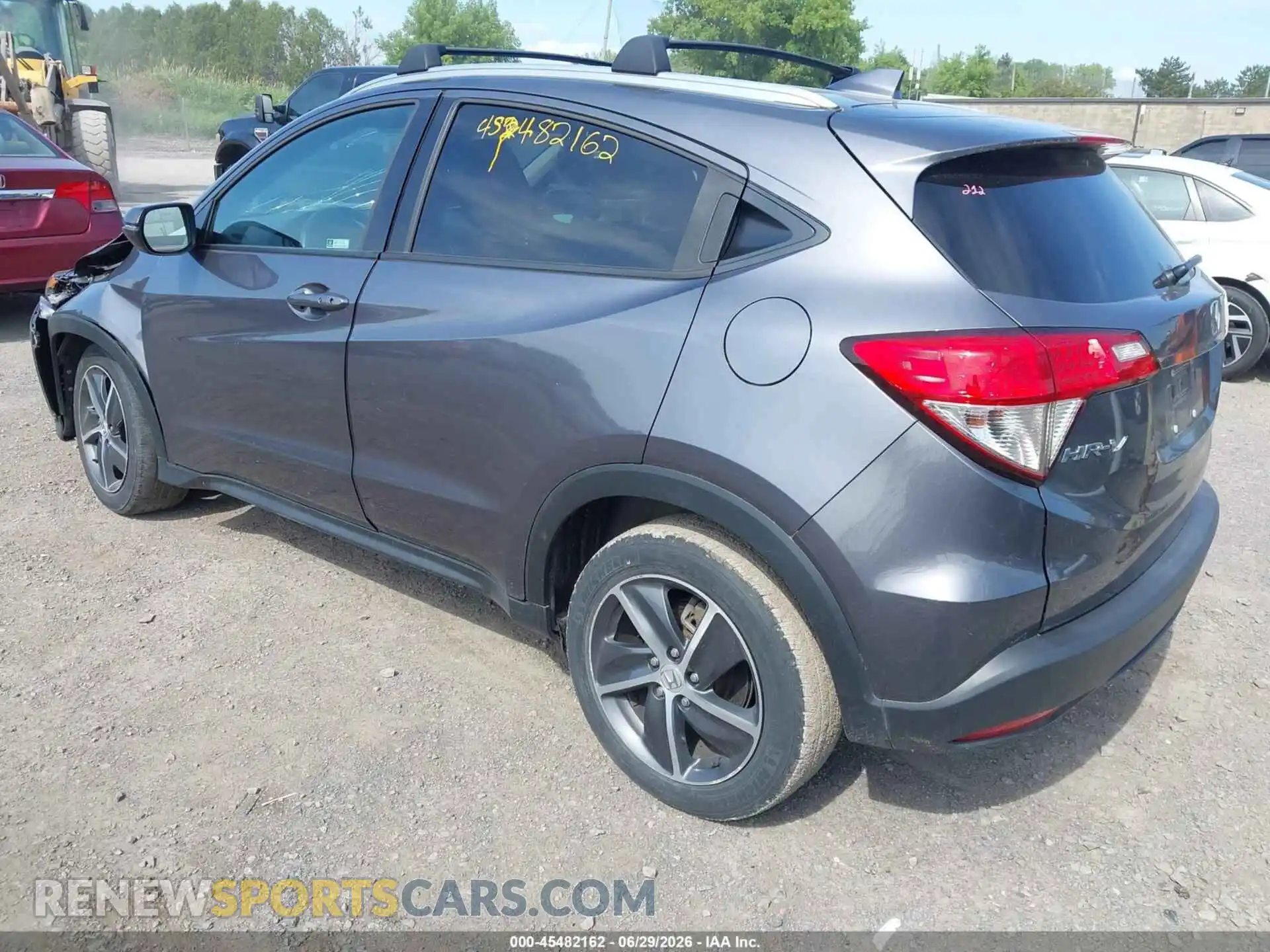 3 Photograph of a damaged car 3CZRU6H5XMM713984 HONDA HR-V 2021