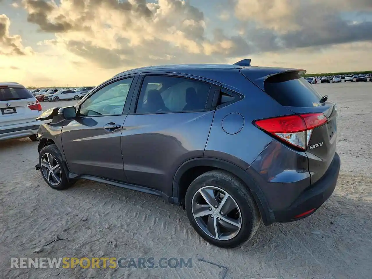 2 Photograph of a damaged car 3CZRU6H71MM730304 HONDA HR-V 2021