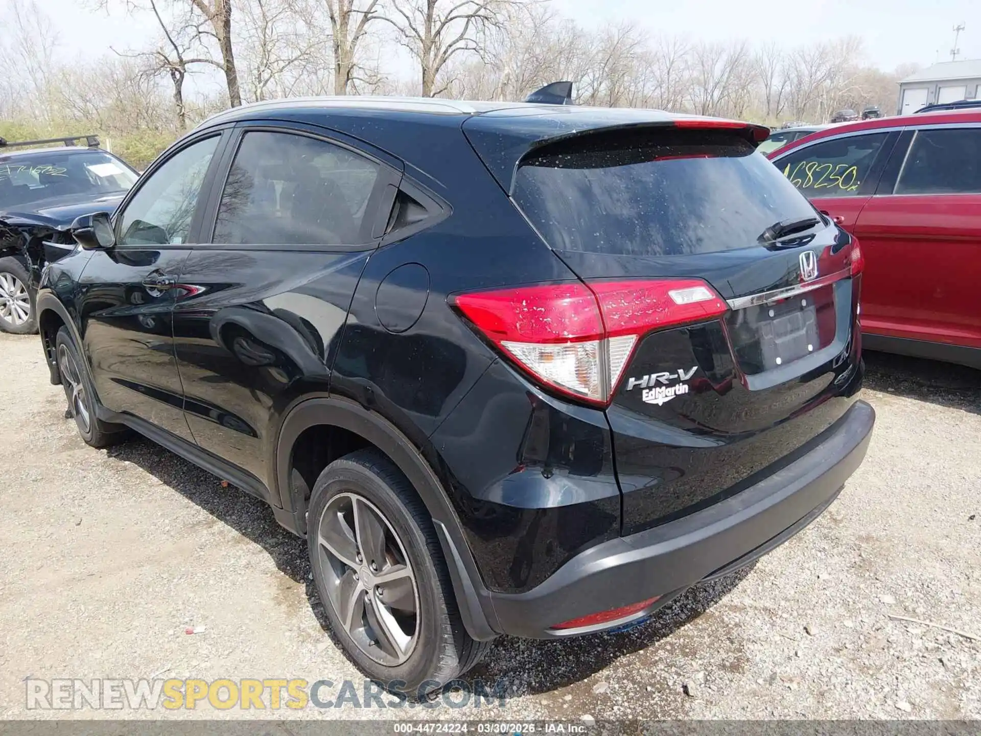 3 Photograph of a damaged car 3CZRU6H72MM715214 HONDA HR-V 2021