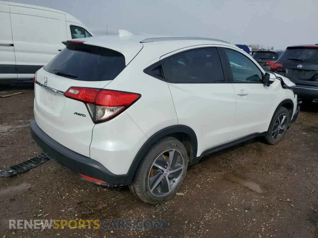 3 Photograph of a damaged car 3CZRU6H76MM711635 HONDA HR-V 2021