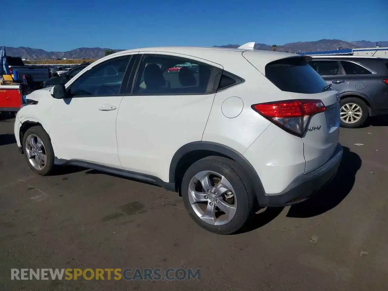 2 fotografías del automóvil dañado 3CZRU5H36NM704791 HONDA HR-V 2022