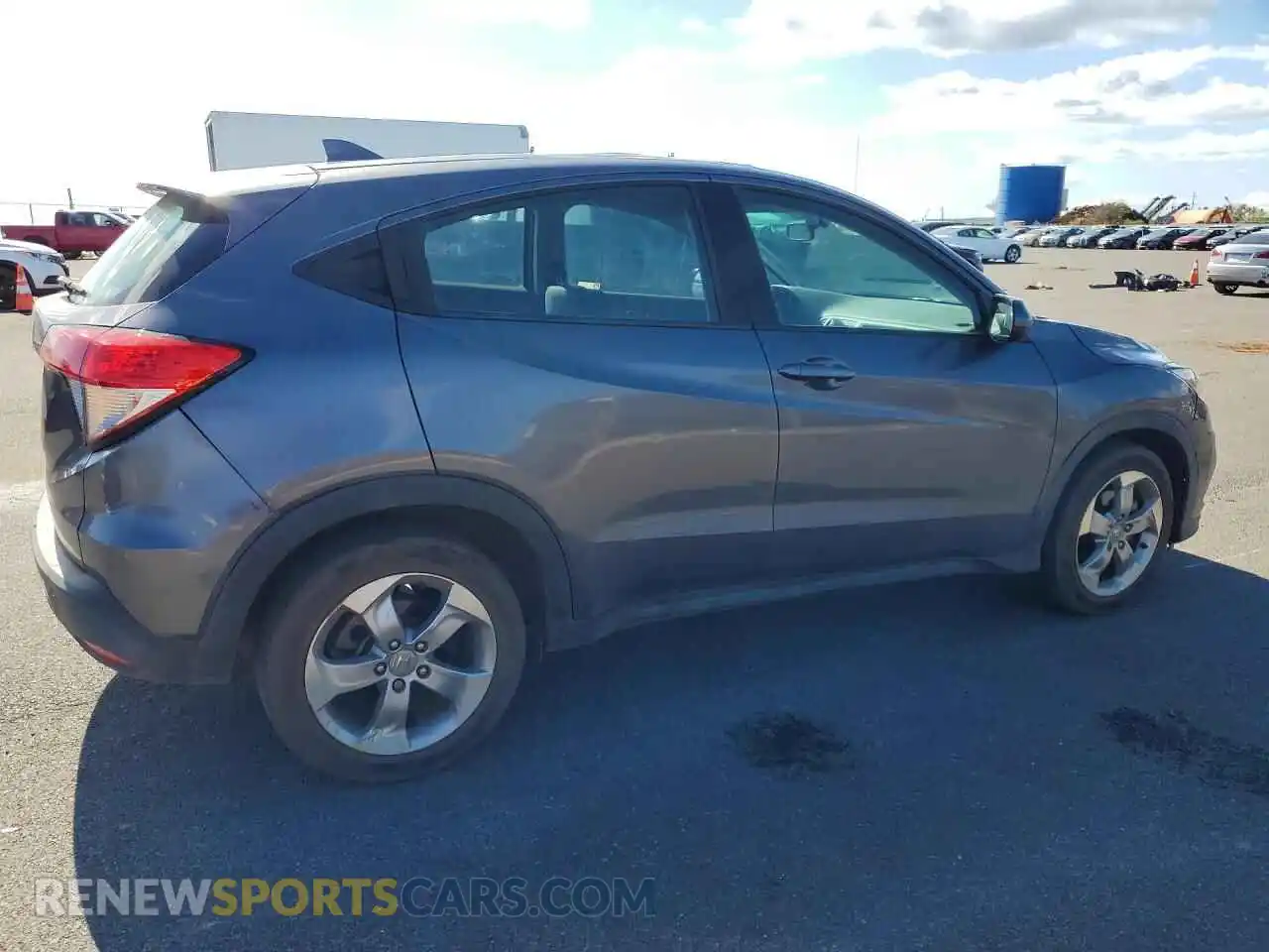 3 Photograph of a damaged car 3CZRU5H36NM706864 HONDA HR-V 2022