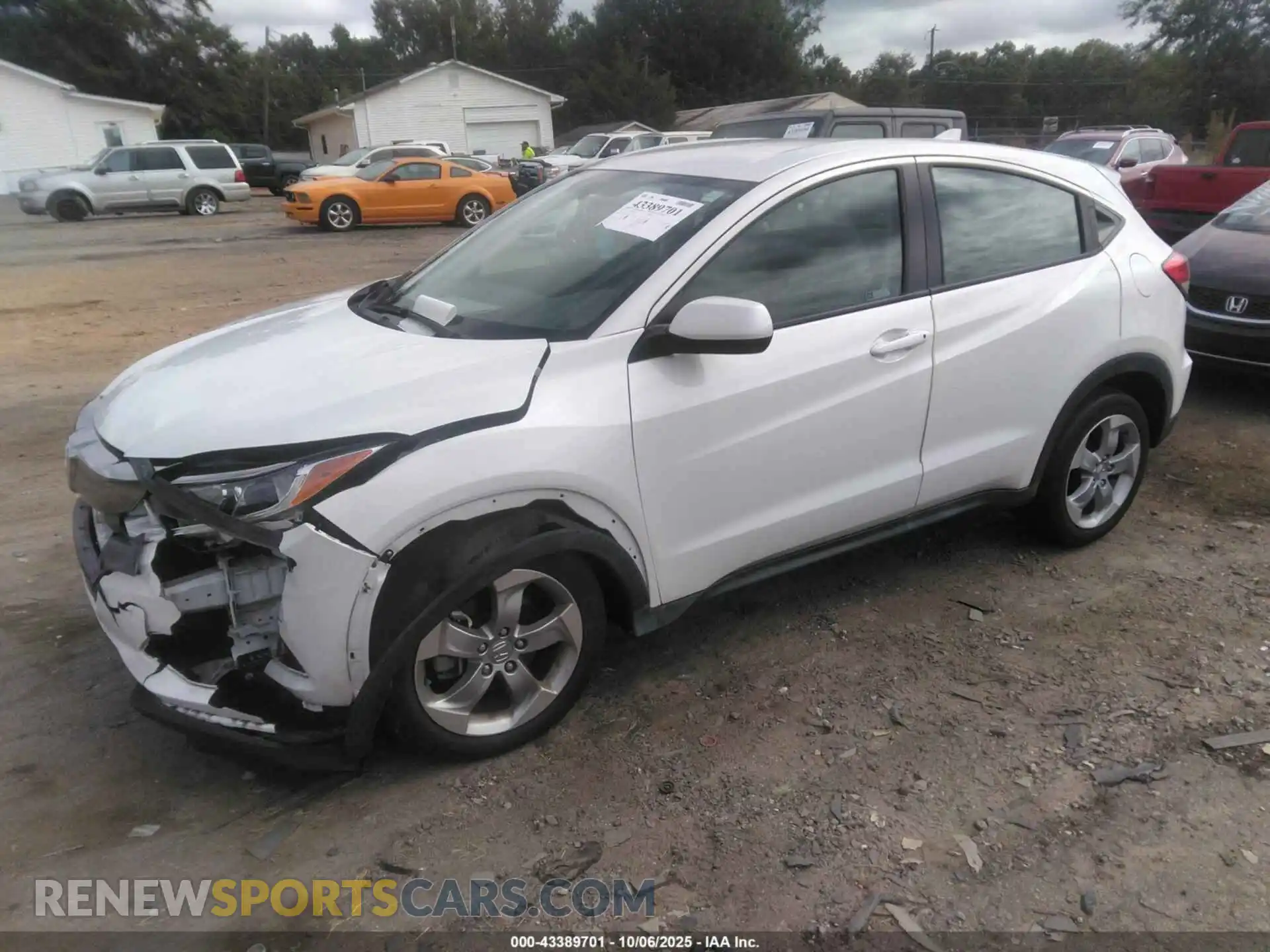 2 fotografías del automóvil dañado 3CZRU5H36NM725172 HONDA HR-V 2022