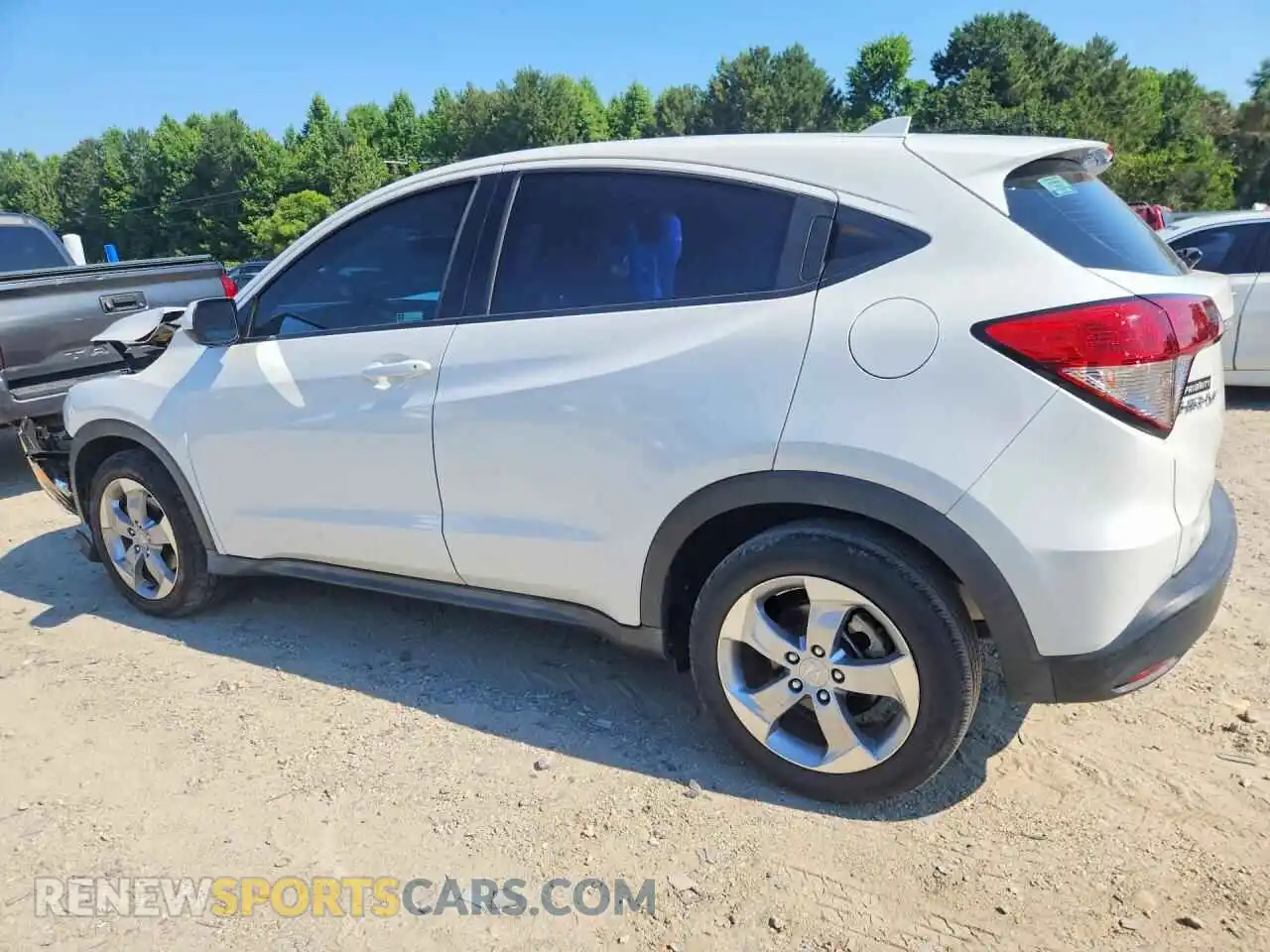 2 Photograph of a damaged car 3CZRU5H36NM737628 HONDA HR-V 2022