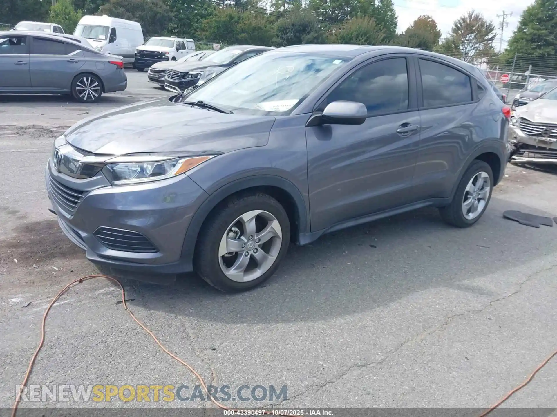 2 Photograph of a damaged car 3CZRU5H36NM739749 HONDA HR-V 2022