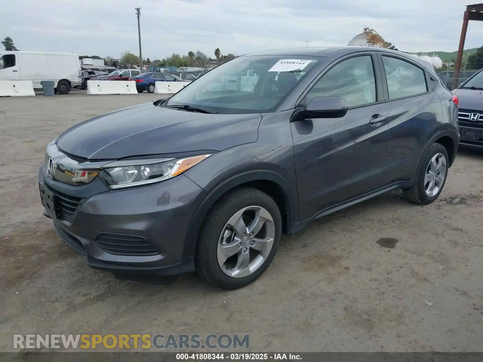 2 fotografías del automóvil dañado 3CZRU5H36NM744031 HONDA HR-V 2022
