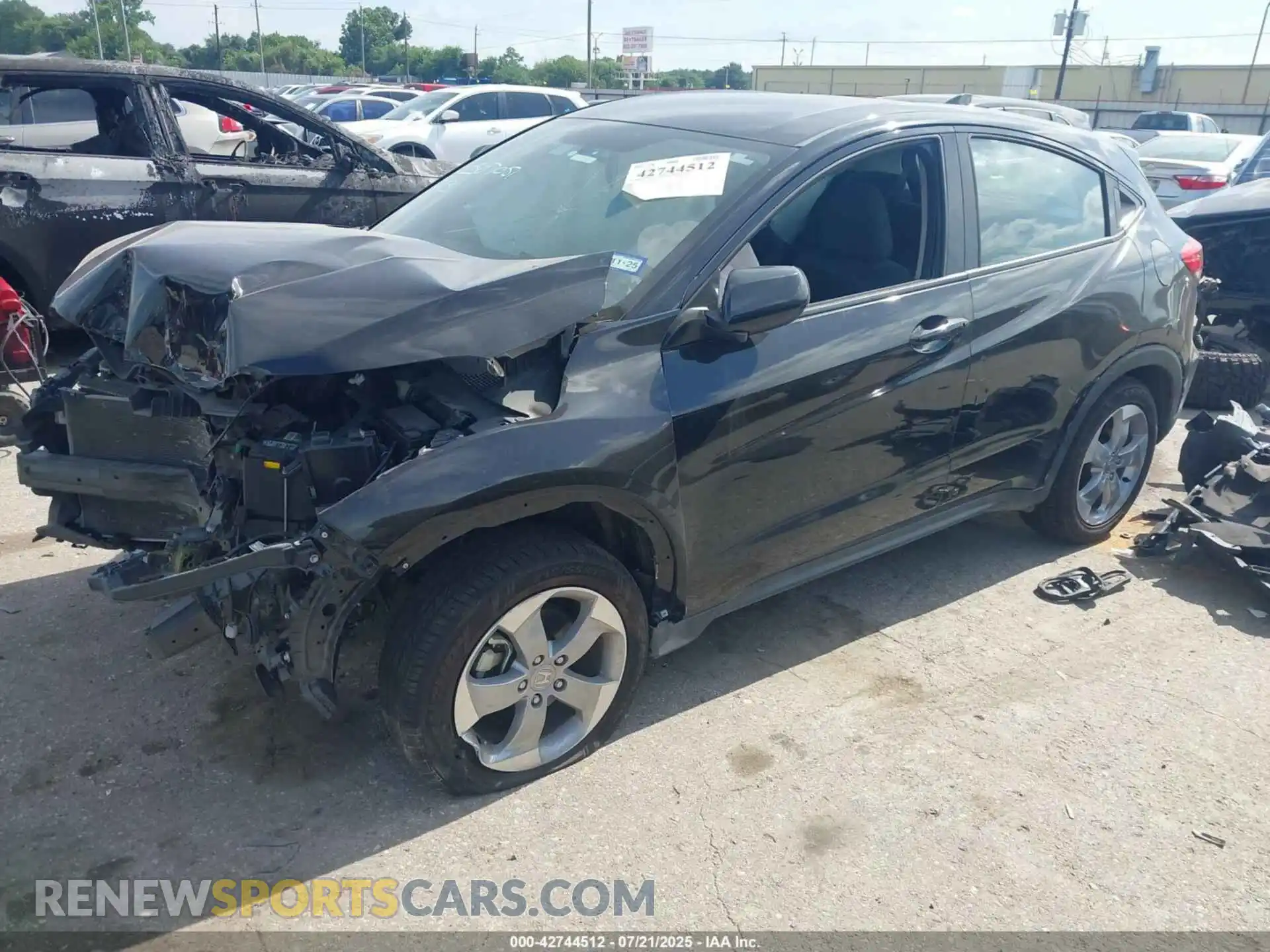 2 Фотография поврежденного автомобиля 3CZRU5H36NM745115 HONDA HR-V 2022