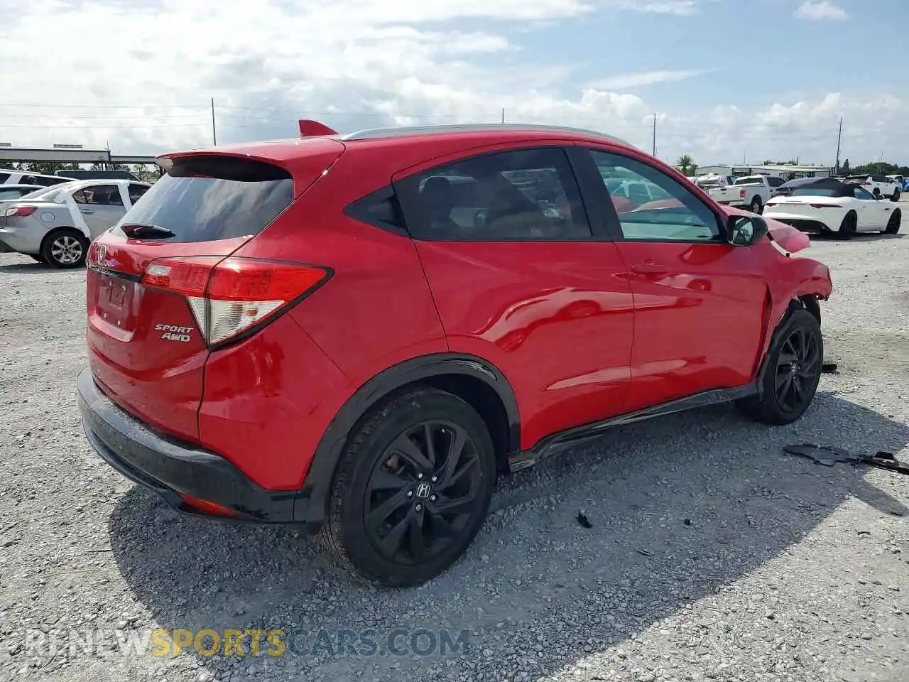 3 Photograph of a damaged car 3CZRU6H13NM715381 HONDA HR-V 2022