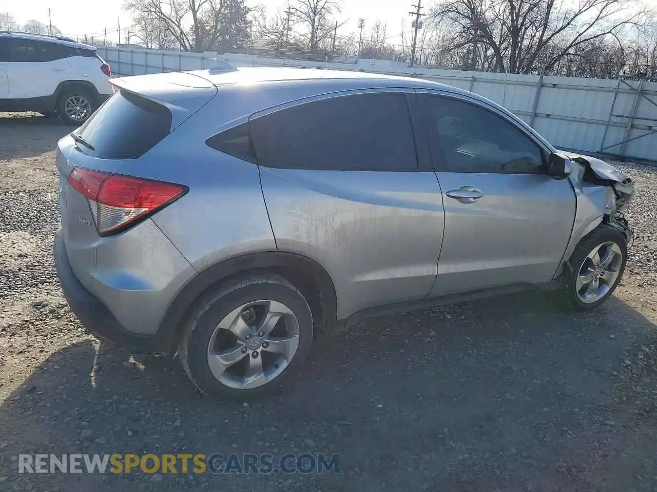 3 Photograph of a damaged car 3CZRU6H36NM703131 HONDA HR-V 2022