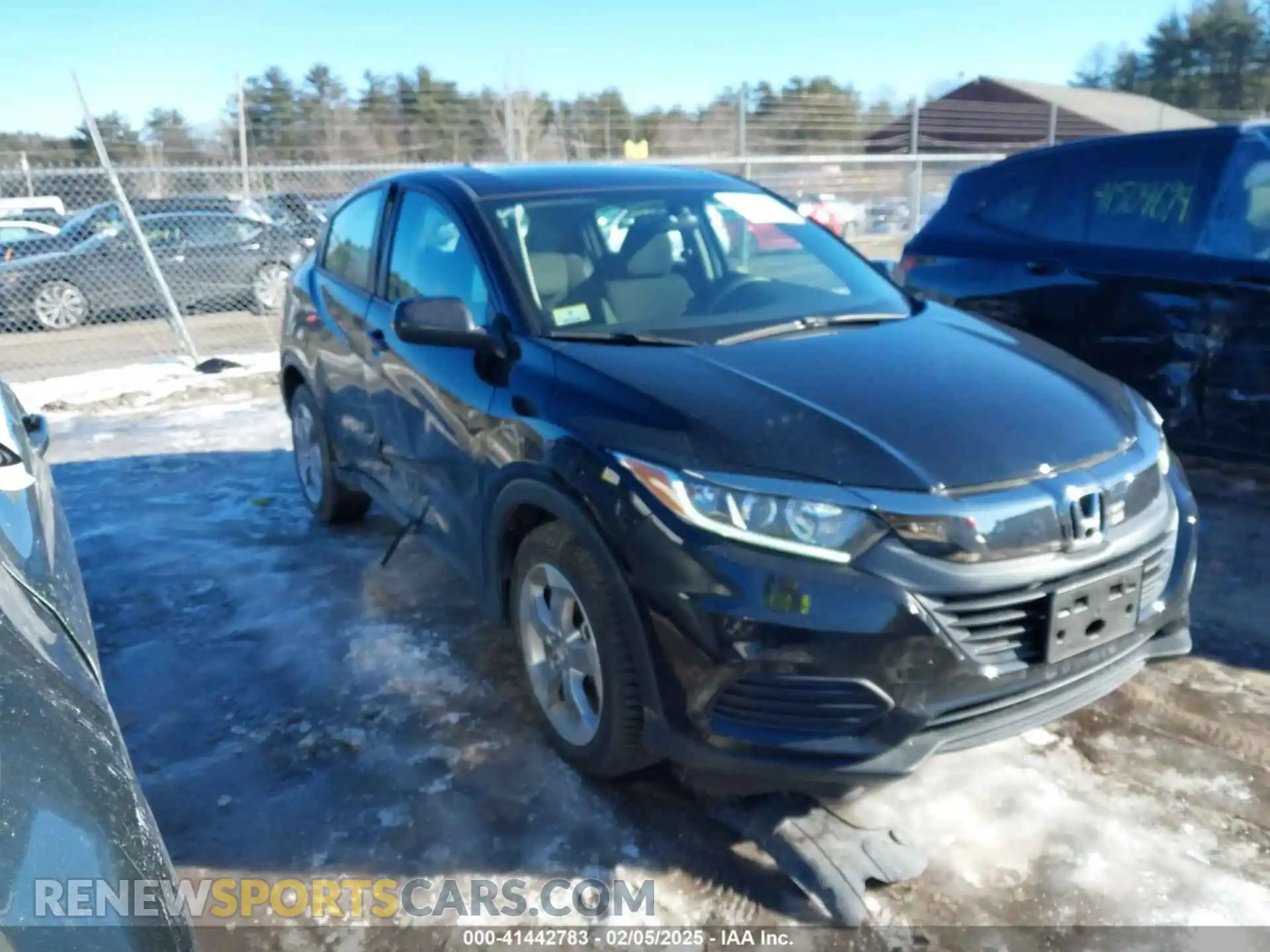 1 Photograph of a damaged car 3CZRU6H36NM718745 HONDA HR-V 2022