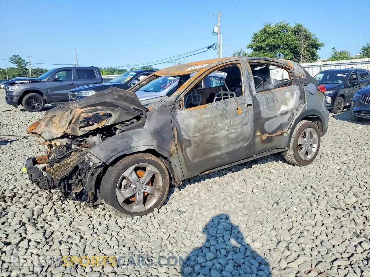 1 Photograph of a damaged car 3CZRU6H36NM724867 HONDA HR-V 2022
