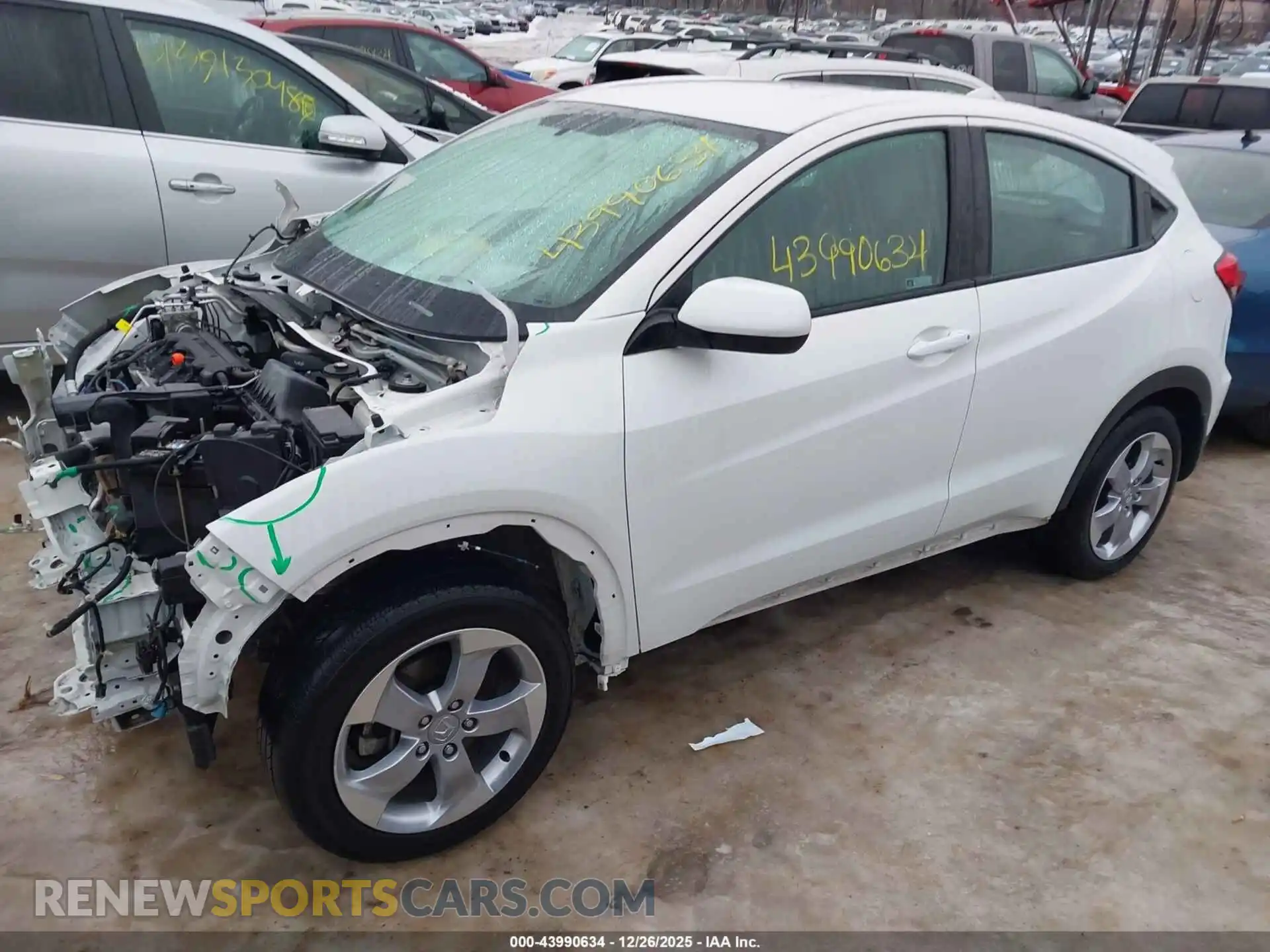 2 Photograph of a damaged car 3CZRU6H36NM740020 HONDA HR-V 2022