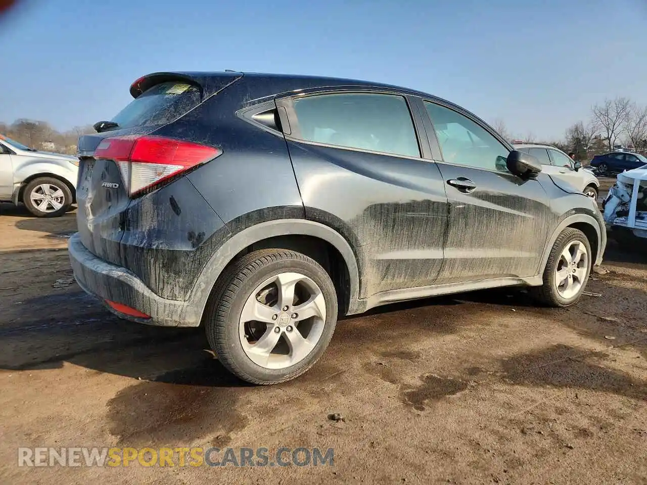 3 Photograph of a damaged car 3CZRU6H36NM741247 HONDA HR-V 2022