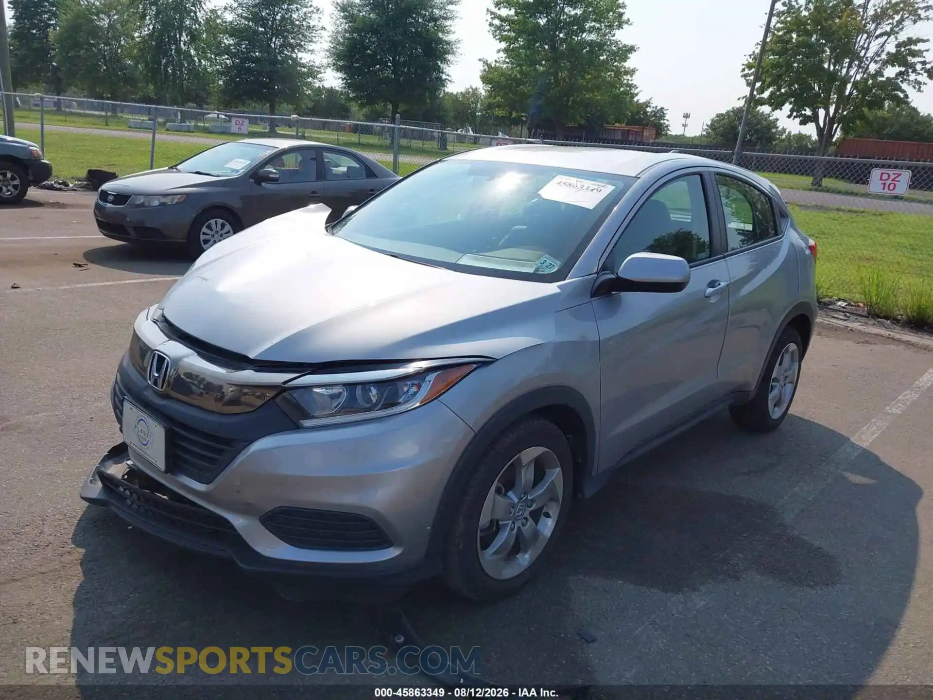 2 Photograph of a damaged car 3CZRU6H36NM748277 HONDA HR-V 2022