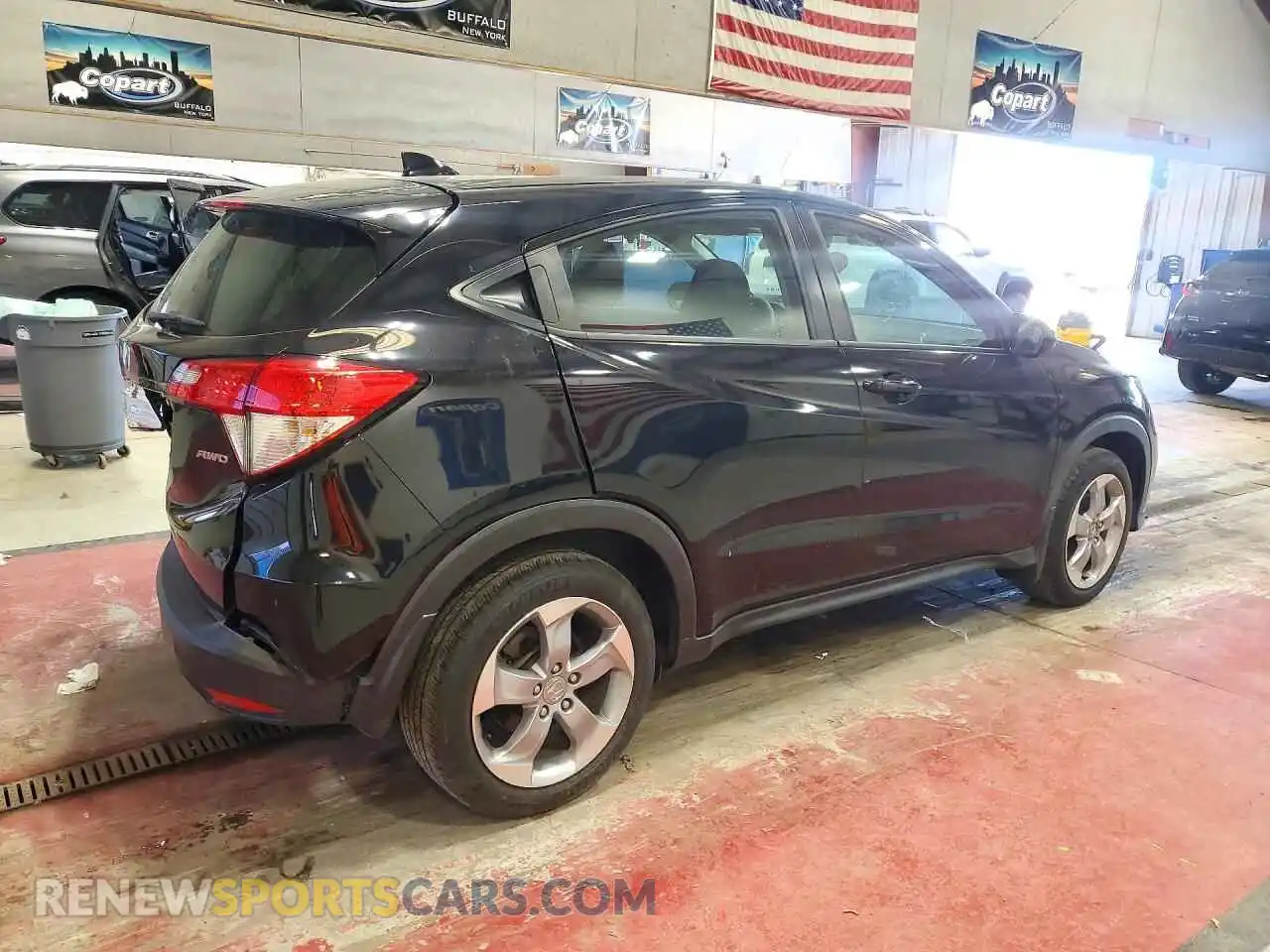 3 Photograph of a damaged car 3CZRU6H36NM768870 HONDA HR-V 2022