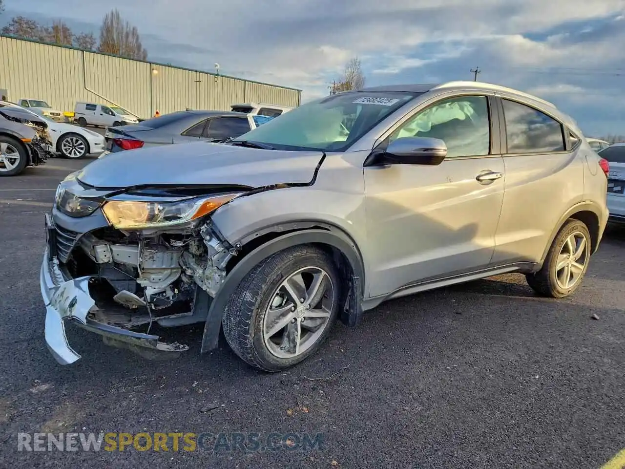 1 Photograph of a damaged car 3CZRU6H55NM702117 HONDA HR-V 2022
