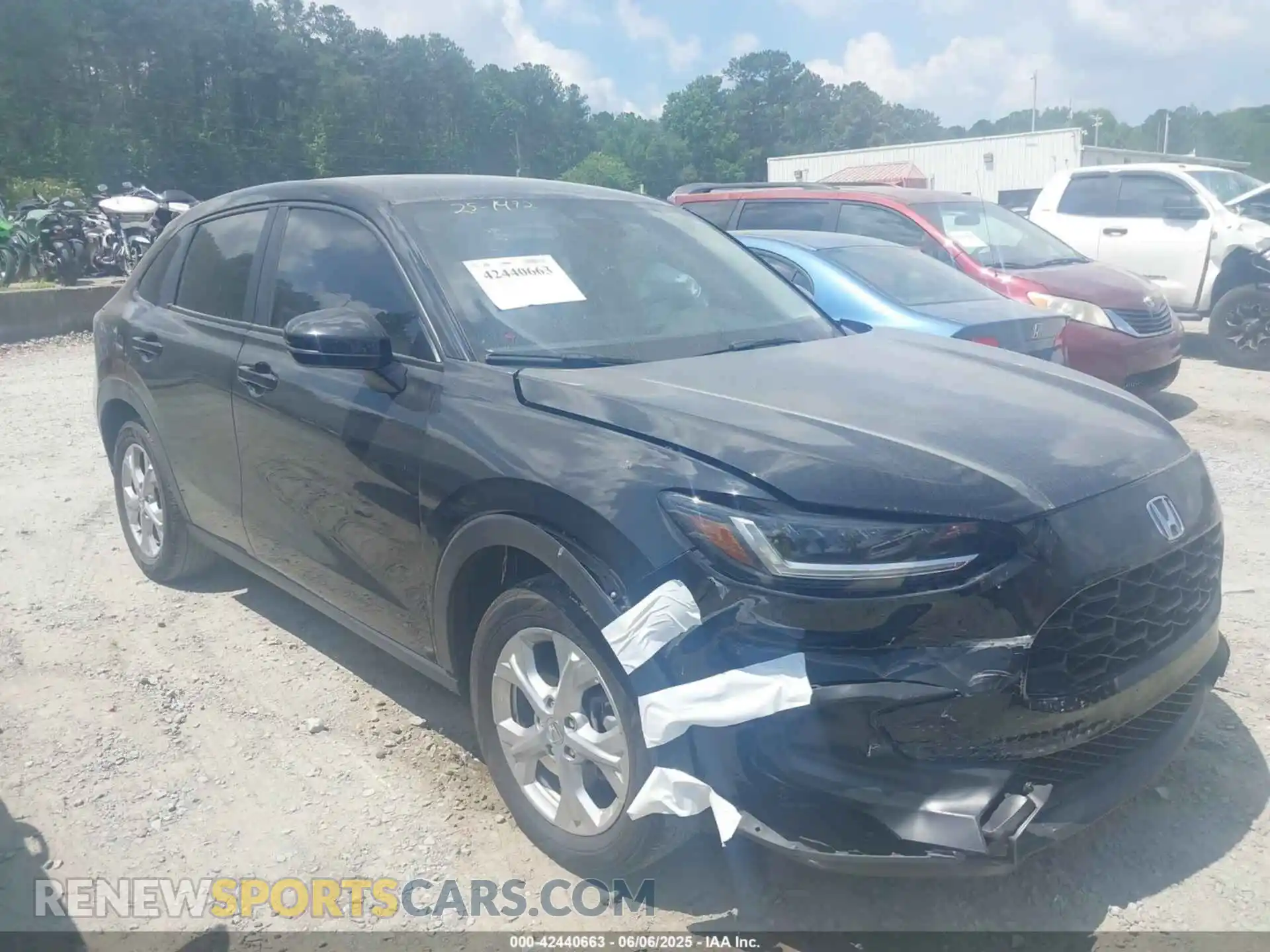 1 Photograph of a damaged car 3CZRZ1H30PM742885 HONDA HR-V 2023
